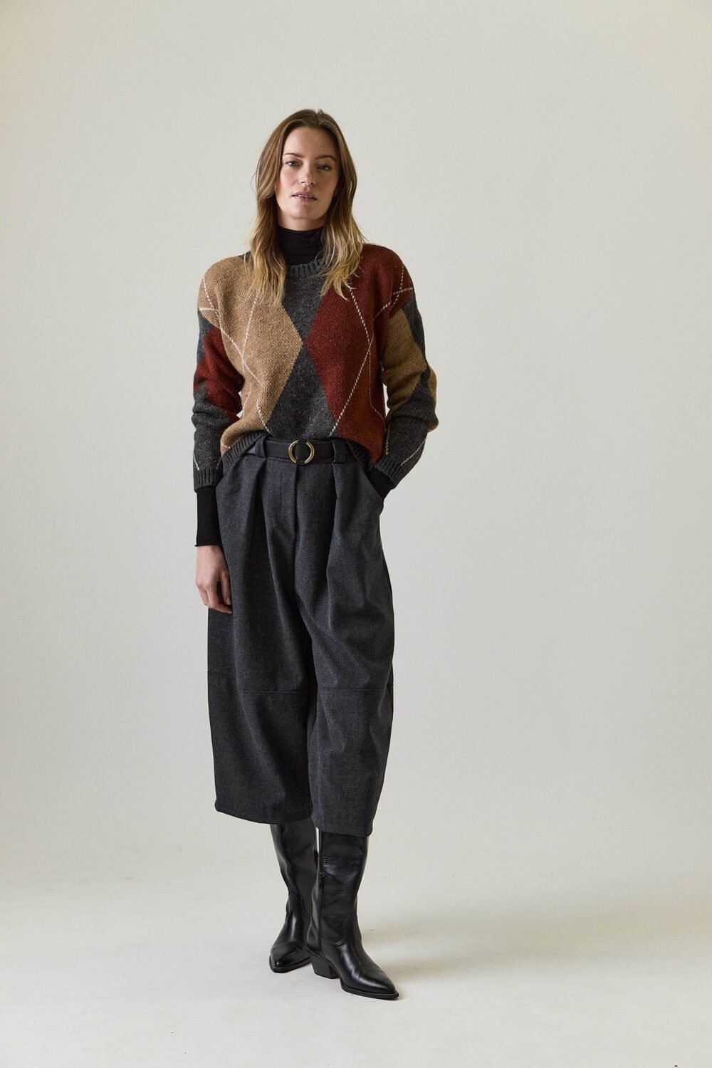 Jersey de rombos multicolor gris